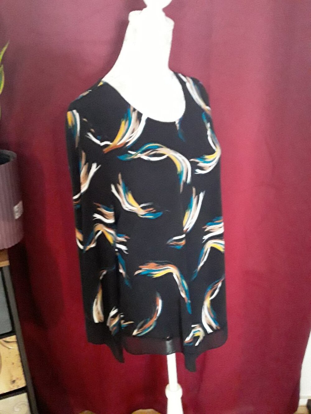 Alfani lovely floral sheer lined tunic size XL